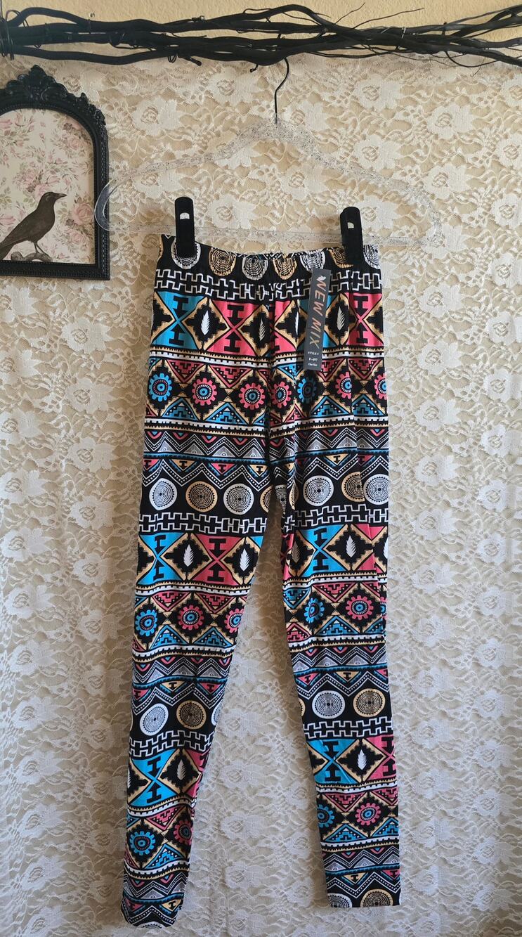 New Mix OS Aztec/Tribal Inspired Leggings - Buttery Soft - Boho Chic - Festival